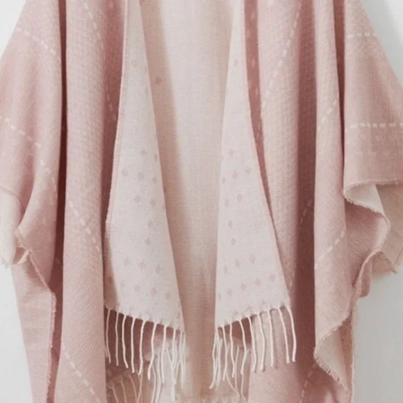 New Gentle Fawn Hermosa Reversible Blush Fringe Hem Kimono Cardigan M/L - Picture 5 of 9